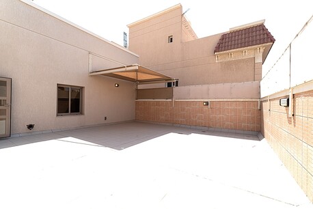 Kuwait City, Apartments/Houses, KWD 1200/month,  3 BR,  Salam &ndash; Unfurnished, Townhouse W/lovely Terrace