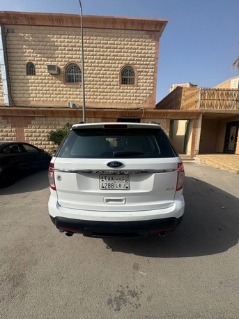 Riyadh, Vehicles, Cars & Trucks , SAR 30000,  Ford Explorer,  2013,  Automatic,  310000 KM,  Exit 8 Granata Road