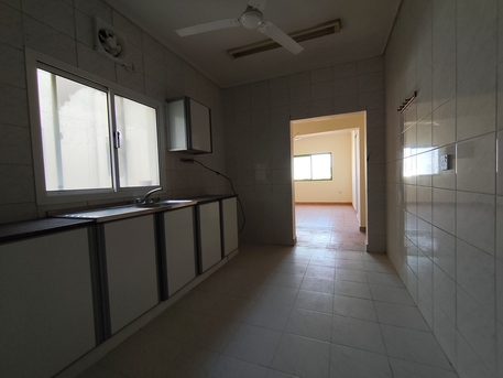 Mahooz, Apartments/Houses, BHD 200/year,  1 BR,  Mahooz:- Spacious 1Bhk Unfurnished Flat On Rent With Ewa