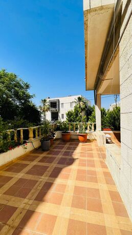 Amman, Apartments/Houses, Jod 900/month,  Furnished,  2 BR,  Spacious Furnisbed Apartment For Rent In Jabal Amman