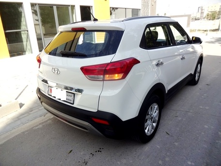 Zinj, Vehicles, Cars & Trucks , BHD 4200,  Hyundai Creta,  2019,  Automatic,  62000 KM,   KEY LESS COMPACT SUV FOR SALE