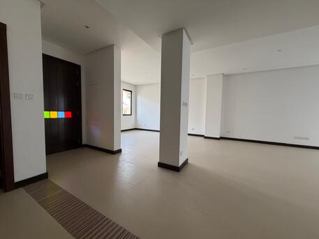 Muharraq, Real Estate For Sale, BHD 155000,  5 BR,  260 Sq. Meter,  FOR SALE: 5-BR Villa In Diyyar Al Muharraq