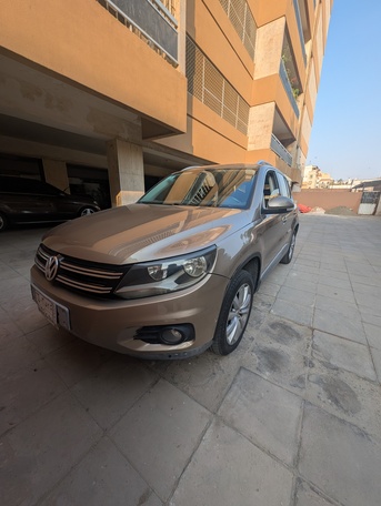 Jeddah, Vehicles, Cars & Trucks , SAR 28900,  Volkswagen Tiguan SE,  2013,  Automatic,  183000 KM,  Volkswagen Tiguan 2.0 Excellent Condition
