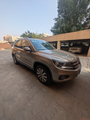Jeddah, Vehicles, Cars & Trucks , SAR 28900,  Volkswagen Tiguan SE,  2013,  Automatic,  183000 KM,  Volkswagen Tiguan 2.0 Excellent Condition