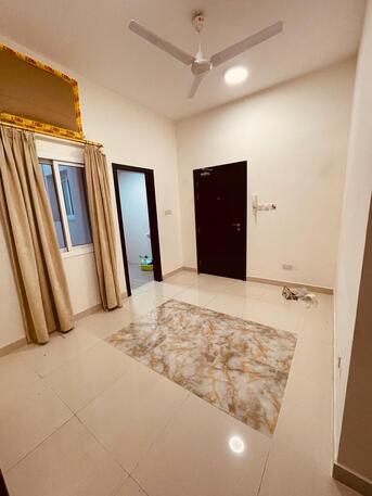 Gudaibiya, Apartments/Houses, BHD 220/month,  2 BR,  Semi Furnished 2 BHK With Ewa In Gudaibiya,Lift,Neat Clean Flat @ 35547951