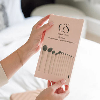 London, Health & Beauty Items, Pink Makeup Brushes | Glow & Stow