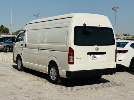 Manama, Vehicles, Cars & Trucks , BHD 5200,  Toyota Hi-Ace,  2015,  112000 KM,  Low Mileage - One Owner - Clean