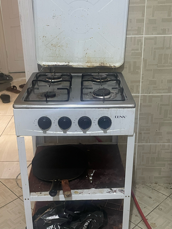 Azizia, Household Items, SAR 500,  4 Burrner Stove Is Available With Cylinder With Regulator