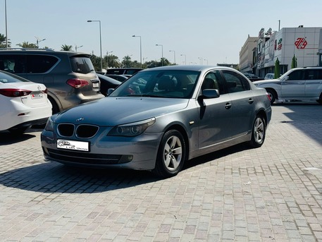 Manama, Vehicles, Cars & Trucks , BHD 1600,  Bmw 520,  2009,  247000 KM,  ▓█▇▅ Zero Accidents 520i - One Owner - Clean ▅▇█▓
