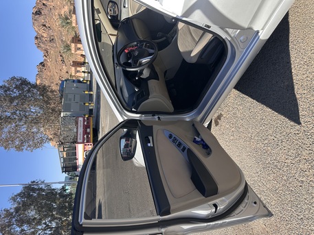 Hail, Auto Parts, SAR 25500,  I Want To Sell My Car, Accent 2017