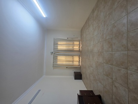 Adliya, Apartments/Houses, BHD 420/month,  3 BR,  Parking, Gym & Balconies- Bright And Neet Semi Furnished 3 BHK Flat With Ewa @420/BD Adliy