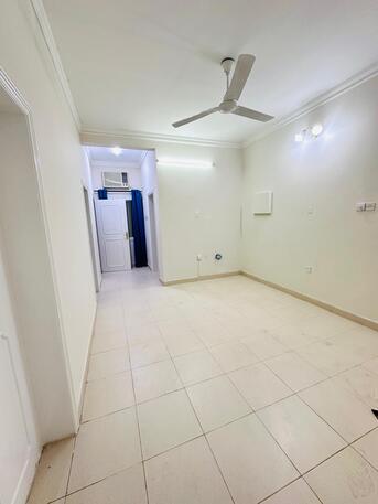 Hoora, Apartments/Houses, BHD 220/month,  Furnished,  2 BR,  Flat For Rent In Hoora With EWA Nearby Tea House Cafeteria