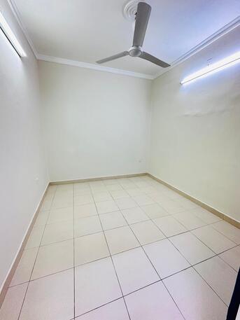 Hoora, Apartments/Houses, BHD 220/month,  Furnished,  2 BR,  Flat For Rent In Hoora With EWA Nearby Tea House Cafeteria