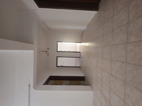 Mahooz, Apartments/Houses, BHD 180/month,  2 BR,  Parking -Neet & Clean UN Furnished 2 BHK Balcony Family Flat Without Ewa 180/BD Mahoo