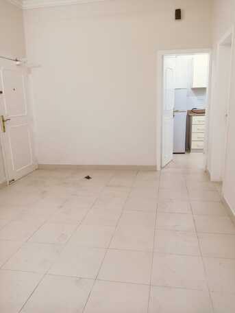 Hoora, Apartments/Houses, BHD 230/month,  Furnished,  2 BR,  Flat For Rent In Hoora With EWA Nearby Tea House Cafeteria