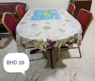 Salmaniya, Household Items, BHD 20,  Dining Table -Computer Table