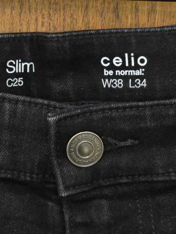 Jeddah, Household Items, SAR 100,  Flexible Jeans  For Men From Celio. Used Few Times. Size 38. SLIM..Black