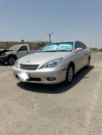 Riyadh, Vehicles, Cars & Trucks , SAR 21000,  Lexus ES,  2004,  Automatic,  330000 KM,  300