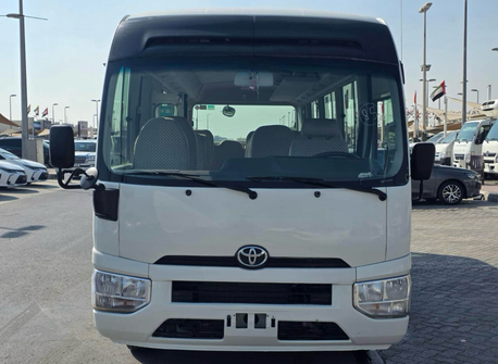 Riyadh, Restaurants, Bus For Rent With Driver 30 Passenger