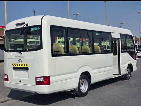 Riyadh, Restaurants, Bus For Rent With Driver 30 Passenger