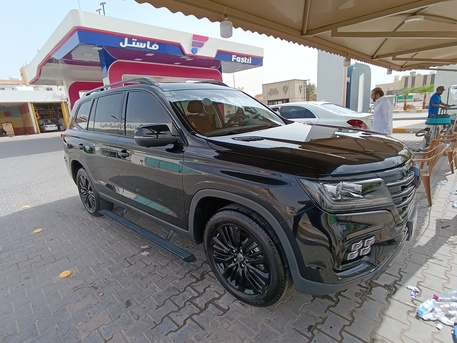 Riyadh, Vehicles, Cars & Trucks , SAR 120000,  MG RX8 Black Edition Full Option,  2024,  Automatic,  16500 KM,  Immaculate SUV/ AlRajhi Bank Lease