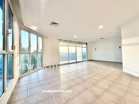Kuwait City, Villas, Spacious 4-Bedroom Floor For Rent In Salwa