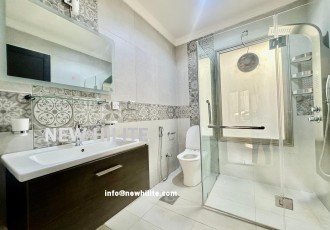 Kuwait City, Villas, KWD 1600,  Luxury 5-Bedroom Duplex For Rent In Hateen