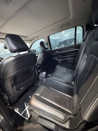 Manama, Vehicles, Cars & Trucks , BHD 14500,  Jeep Grand Cherokee LTD,  2023,  Automatic,  44700 KM,    (Grey)