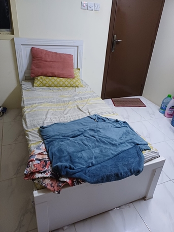Manama, Bedspace Available, Bh 35/month,  Bed Space Available For Muslim