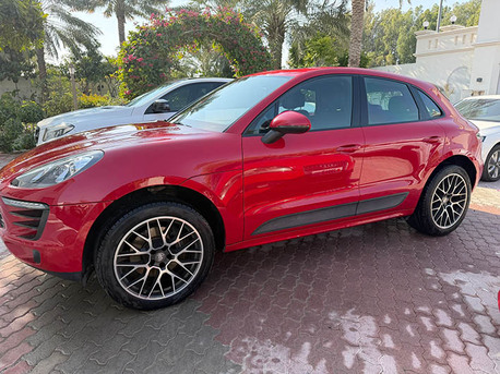Manama, Vehicles, Cars & Trucks , BHD 16000,  Porsche Macan,  2017,  Automatic,  136900 KM,  ::::::: |  Model I Good Condition:::::::