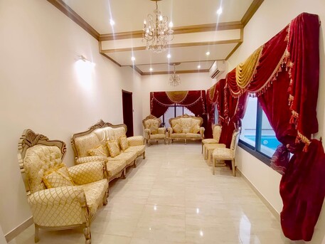 Busaiteen, Villas, BHD 950,  Furnished,  450 Sq. Meter,  Fully Furnished 5 BHK Luxury Villa For Rent In Busaiteen  BD.950/-