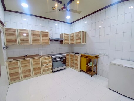 Busaiteen, Villas, BHD 950,  Furnished,  450 Sq. Meter,  Fully Furnished 5 BHK Luxury Villa For Rent In Busaiteen  BD.950/-