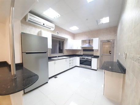 Hamala, Villas, BHD 750,  300 Sq. Feet,  Hamala/Modern Semi Furnished Villa Exclusive  CLOSE BISB