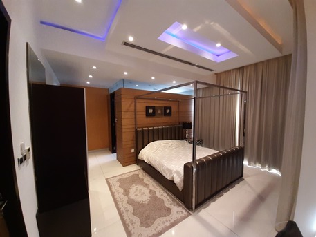 Manama, Villas, BHD 900,  300 Sq. Meter,  MODERN FULLY FURNISHED VILLA WITH POOL -EXCL