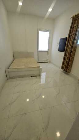 Salmaniya, Apartments/Houses, BHD 140/month,  Studio,  Unfurnished Studio Flat For Rent With Ewa