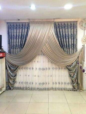 Paris, Job Seekers, Sofa And Curton Tailor