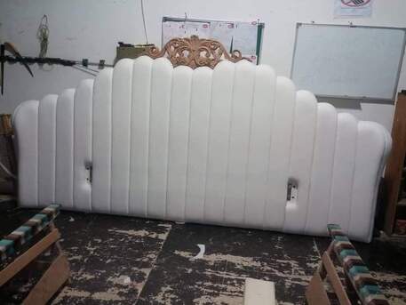 Paris, Job Seekers, Sofa And Curton Tailor