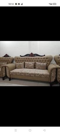 Paris, Job Seekers, Sofa And Curton Tailor