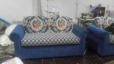 Paris, Job Seekers, Sofa And Curton Tailor
