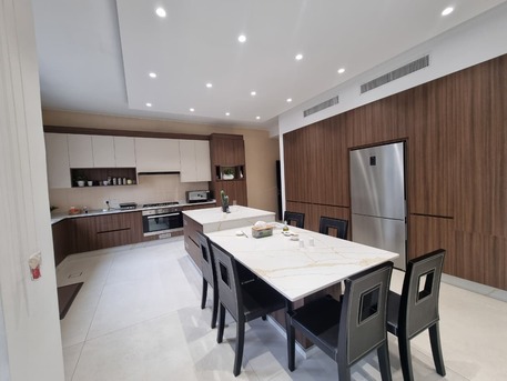 Amman, Apartments/Houses, JOD 40000/year,  Furnished,  4 BR,  430 Sq. Meter,  Modern Furnished Apartment For Rent In Jabal Amman