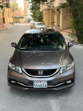 Manama, Vehicles, Cars & Trucks , BHD 2950,  Honda Civic,  2015,  Automatic,  117345 KM,    Full Option In Excellent Condition
