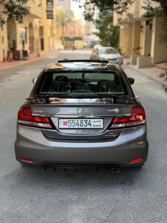 Manama, Vehicles, Cars & Trucks , BHD 2950,  Honda Civic,  2015,  Automatic,  117345 KM,    Full Option In Excellent Condition