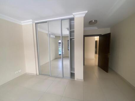 Abdoun, Apartments/Houses, JOD 20000/year,  4 BR,  280 Sq. Meter,  Garden Apartment For Rent In Abdoun