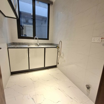 Salmaniya, Apartments/Houses, BHD 230/month,  2 BR,  Brand New Semi Furnished 2 BHK With Ewa In Salmaniya,Lift,Neat&Clean Flat @ 35547951