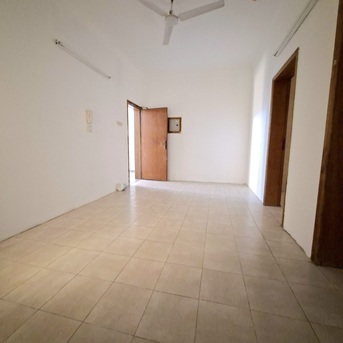 Hoora, Apartments/Houses, BHD 175/month,  1 BR,  Semi Furnished 1 BHK With Ewa In Hoora,Neat & Clean Flat @ 35547951