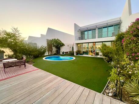 Manama, Villas, BHD 1200,  300 Sq. Meter,  For Rent: Villa In Durrat Al Bahrain &ndash; With Pool Inclusive