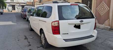 Jubail, Vehicles, Cars & Trucks , Kia Carnival,  2013,  Automatic,  000 KM,   For Rent