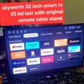 BHD 25,  Skyworth 32 Inch Smart Tv 25 Bd Last With Original Remote Table Stand
