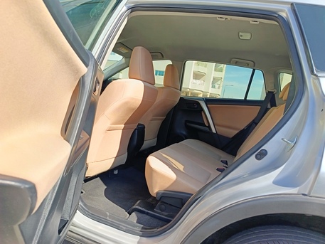 Riffa, Vehicles, Cars & Trucks , BHD 5500,  TOYOTA RAV4,  2017,  Automatic,  75000 KM,  2.4L EXCELLENT CONDITION COMPACT SUV FOR SALE