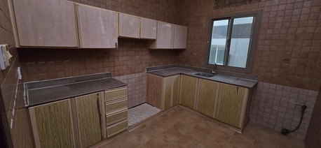 Riffa, Apartments/Houses, BHD 190/month,  3 BR,  200 Sq. Meter,  Spacious 3 BHK Flat For Rent In Riffa Near Police Station (Exclusive)